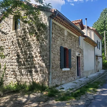 Les Micocouliers Largentiere